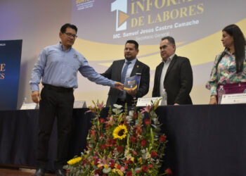 El Rector Jesús Madueña resalta la unidad y coordinación entre Universidad y Sindicato en el Primer Informe de Labores del SUNTUAS Académicos 2024-2025