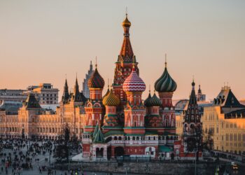Rusia dice que hay voluntad política para restablecer las relaciones con Estados Unidos