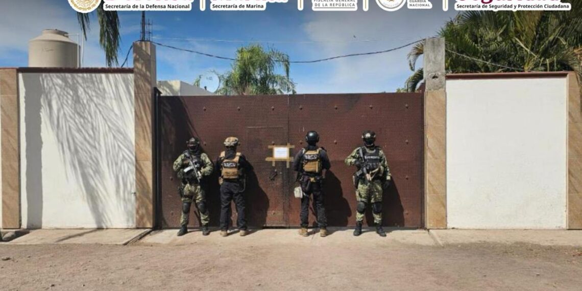 En Sinaloa, se ejecutaron cuatro órdenes de cateo y se detuvo a tres mujeres