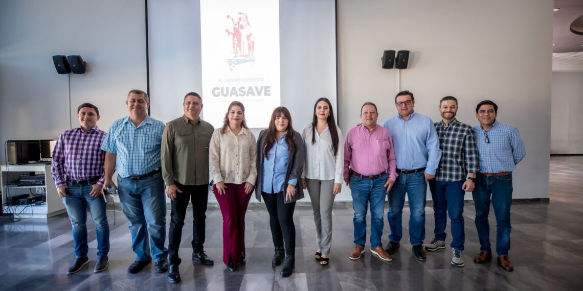 El comercio exterior es una alternativa para jóvenes y empresas de Guasave; imparten capacitación “El ABC de la Exportación”