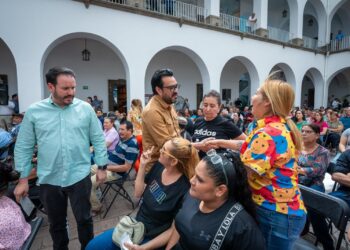 Alrededor de 6,000 comerciantes y tianguistas han sido beneficiados con el programa de Apoyos Económicos Emergentes