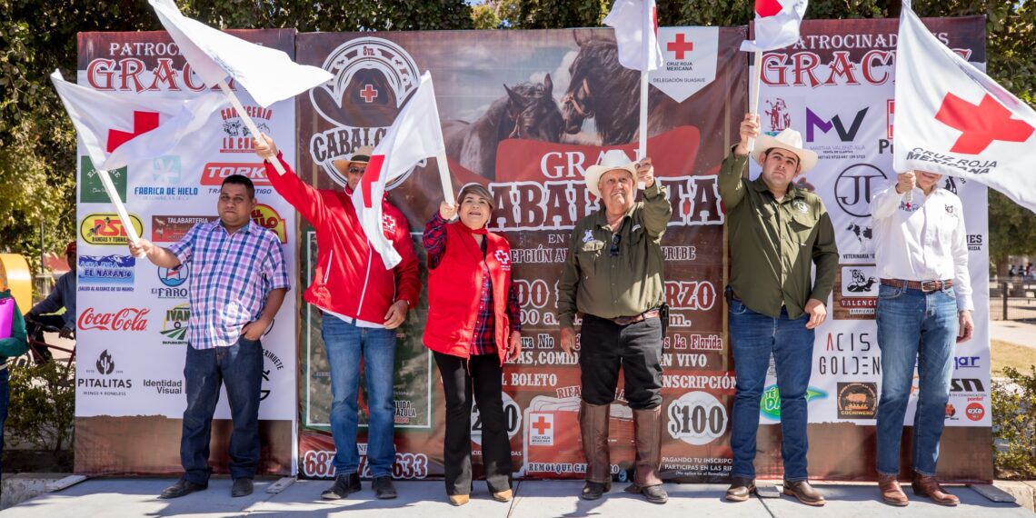 “Siempre vamos a estar para Cruz Roja”, la alcaldesa inaugura 8ª Gran Cabalgata de Cruz Roja Mexicana Delegación Guasave