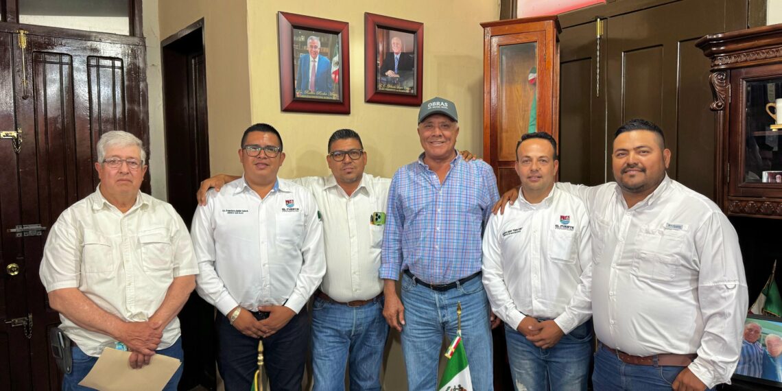 Alcalde Gildardo Leyva se reúne con síndicos municipales para fortalecer el trabajo en las comunidades