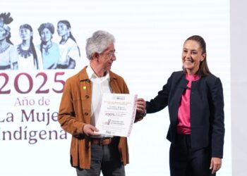 Presidenta Claudia Sheinbaum firma decreto para beneficiar a 400 mil trabajadores del Estado con créditos impagables del FOVISSSTE