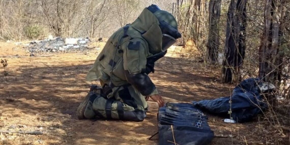 Aseguran artefactos explosivos en Culiacán; equipo anti bombas los desactiva