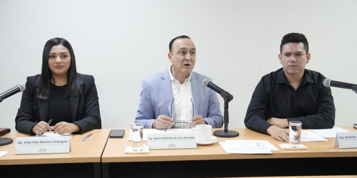 Avanza iniciativa de reforma al Poder Judicial propuesta por Rocha