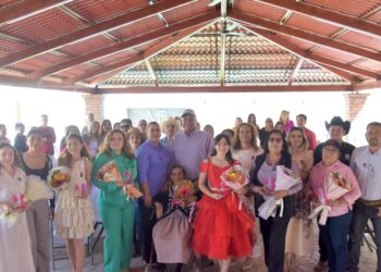 Gobierno de El Fuerte reconoce a mujeres destacadas en el marco del Día Internacional de la Mujer