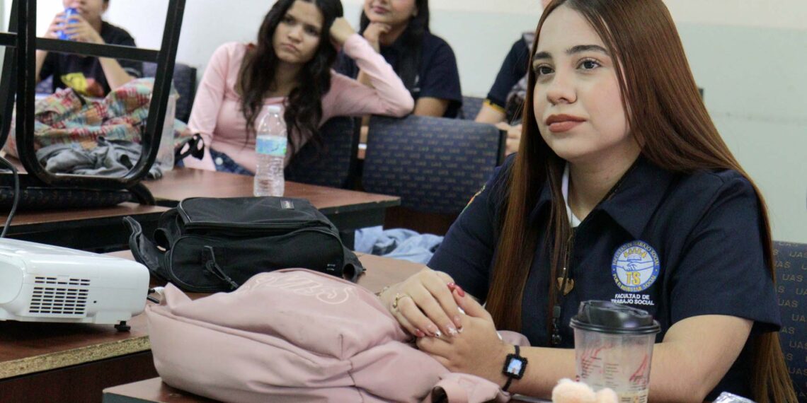 Mantiene la Facultad de Trabajo Social de la UAS campaña de donación de granos a Cáritas Banco de Alimentos, apoyando a quien más lo necesita