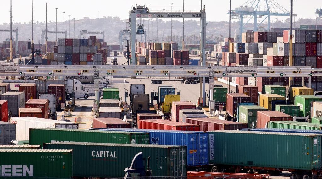 “El martes habrá aranceles para México y Canadá”, insiste EE.UU.