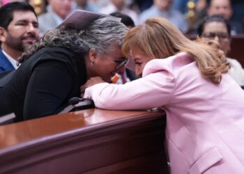 Dolor de mujeres buscadoras nos compromete: Tere Guerra