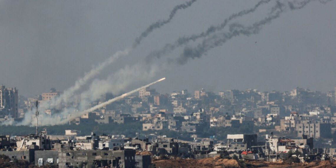 Israel rompe la tregua y ataca Gaza; mata a jefe de Gobierno de Hamás