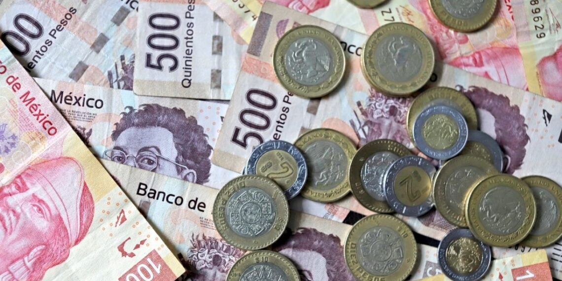 Beca ‘Chavos que Inspiran’ de BBVA: apoyo económico y oportunidades para jóvenes de secundaria