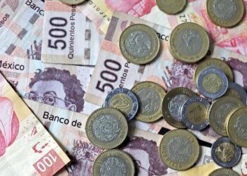 Beca ‘Chavos que Inspiran’ de BBVA: apoyo económico y oportunidades para jóvenes de secundaria