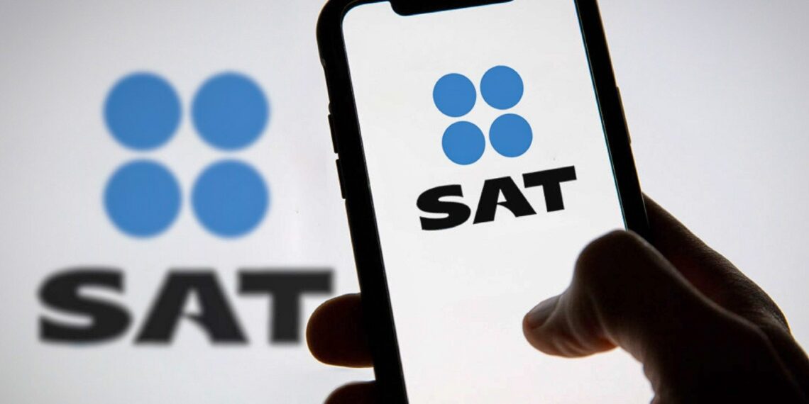¡Alerta! El SAT anunció que habrá consecuencias por prestar tarjeta de crédito