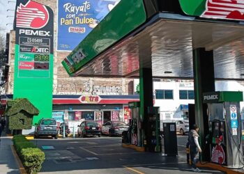 El 80.4% de las estaciones de servicio venden gasolina regular por debajo de los 24 pesos el litro: Profeco