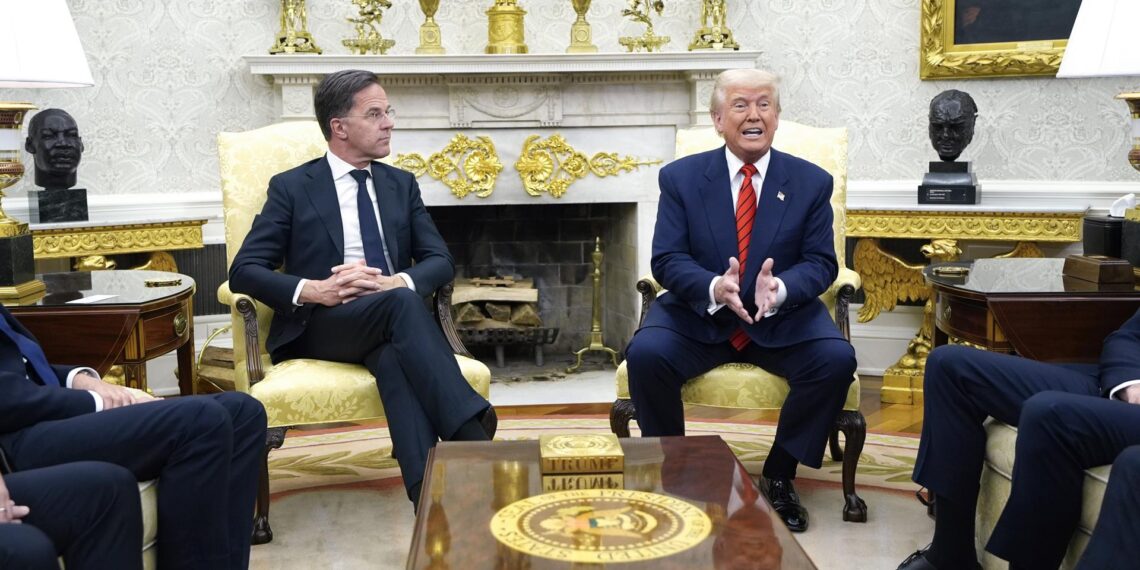 Trump insiste delante del jefe de la OTAN que EE.UU. necesita anexionar Groenlandia