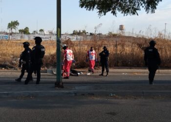 Hallan a persona sin vida en el fraccionamiento Mezquitillo, en Culiacán