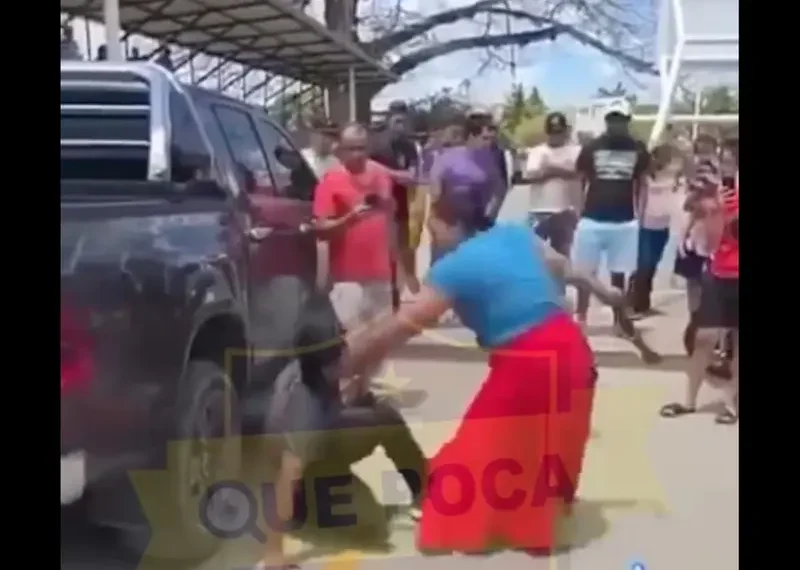 Le cae su mamá a cinturonazos: ‘¿Quién te enseñó a robar?’, la felicitan en redes