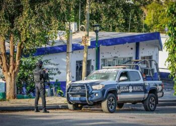 Atacan base policial en Los Huizaches, Culiacán; un agente muerto y uno herido