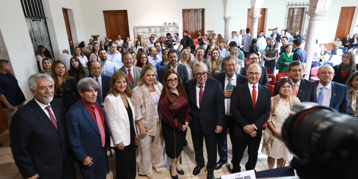 Los miembros del Colegio de Sinaloa aportan conocimiento, ciencia y desarrollo a México: Gobernador Rocha Moya