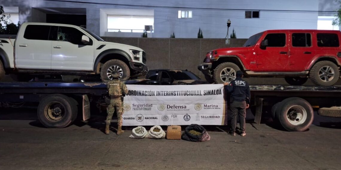 Aseguran vehículos, armas, municiones y droga en Choix y Sinaloa municipio