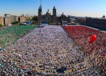 En México construimos paz y prosperidad: Presidenta Claudia Sheinbaum inicia la Clase Nacional de Boxeo en todas las plazas públicas del país