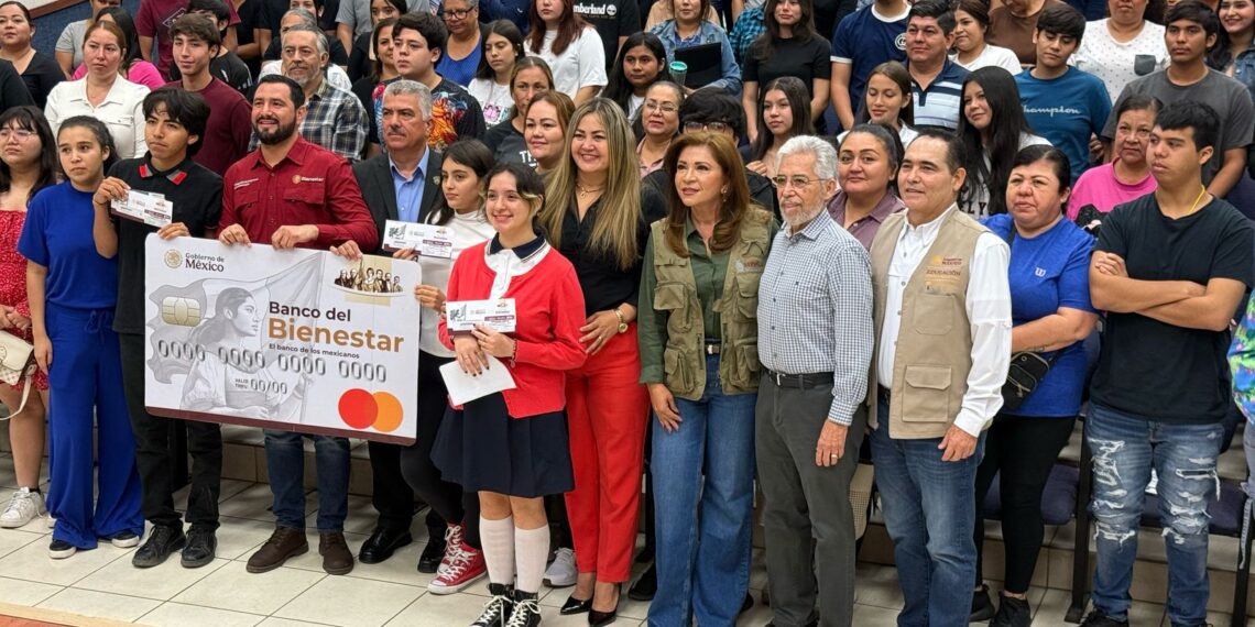 ¡Gran incentivo! Comienza la UAS la entrega de tarjetas bancarias del programa de Beca Universal de Educación Media Superior Benito Juárez
