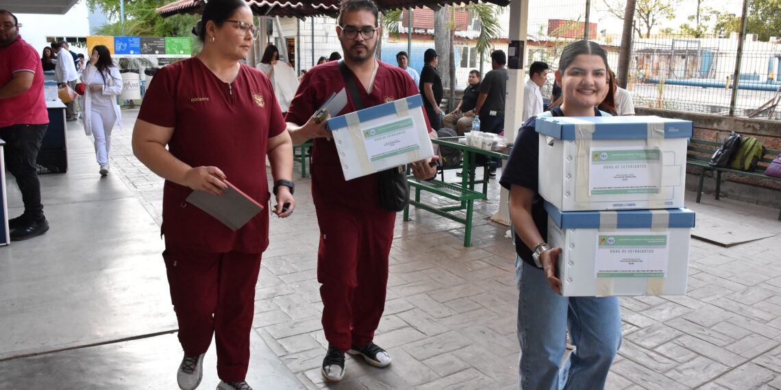 En Ciudad Universitaria, la comunidad rosalina respondió a la jornada electiva fortaleciendo los principios democráticos que sustentan a la UAS