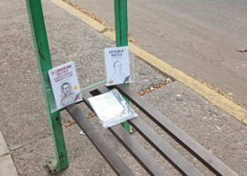 ¿Los has visto? Dejan libros en paradas de camión en Culiacán