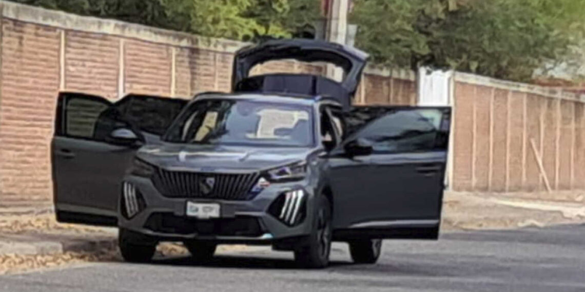 Militares hallan camioneta con material táctico y presuntos explosivos en Culiacán