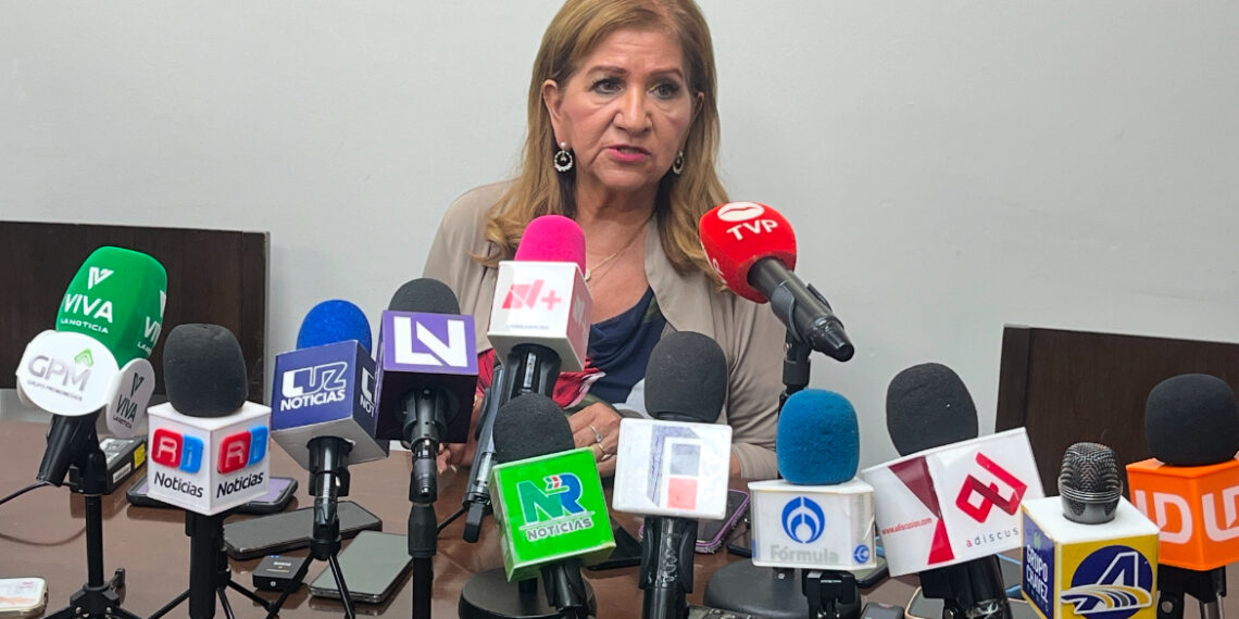 Se analizará reforma para eliminar reelección de rector en la UAS: Tere Guerra