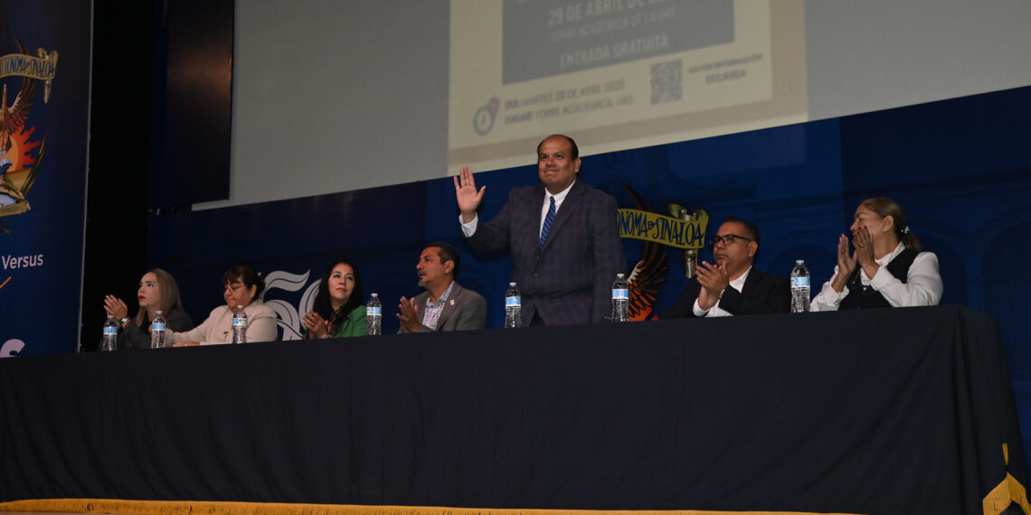 El Simposio de la UAS “Innovar, liderar y cuidar: construyendo el futuro de la Enfermería”, de suma importancia para su formación integral