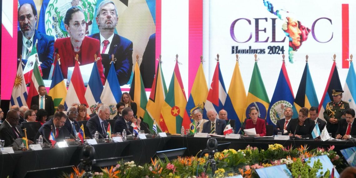 Invita Presidenta de México Claudia Sheinbaum a realizar “Cumbre por el bienestar económico de América Latina y el Caribe” en IX cumbre de la CELAC en Tegucigalpa, Honduras