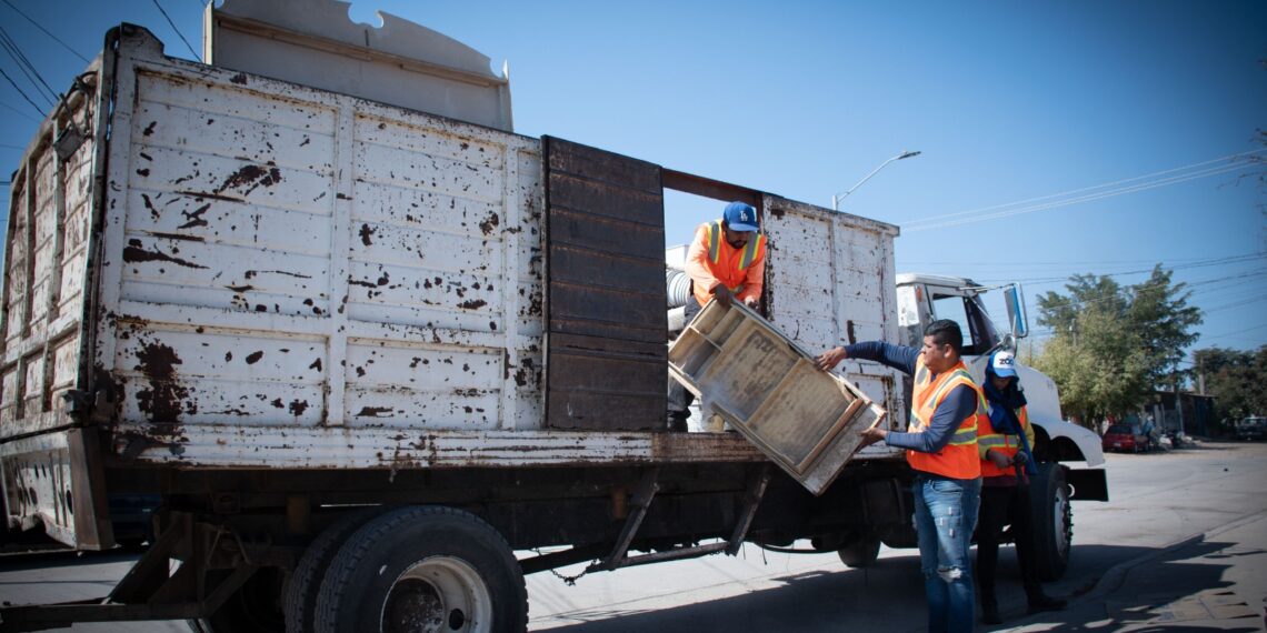 Jornada de Descacharrización llegó a lacolonia Estela Ortiz de Toledo