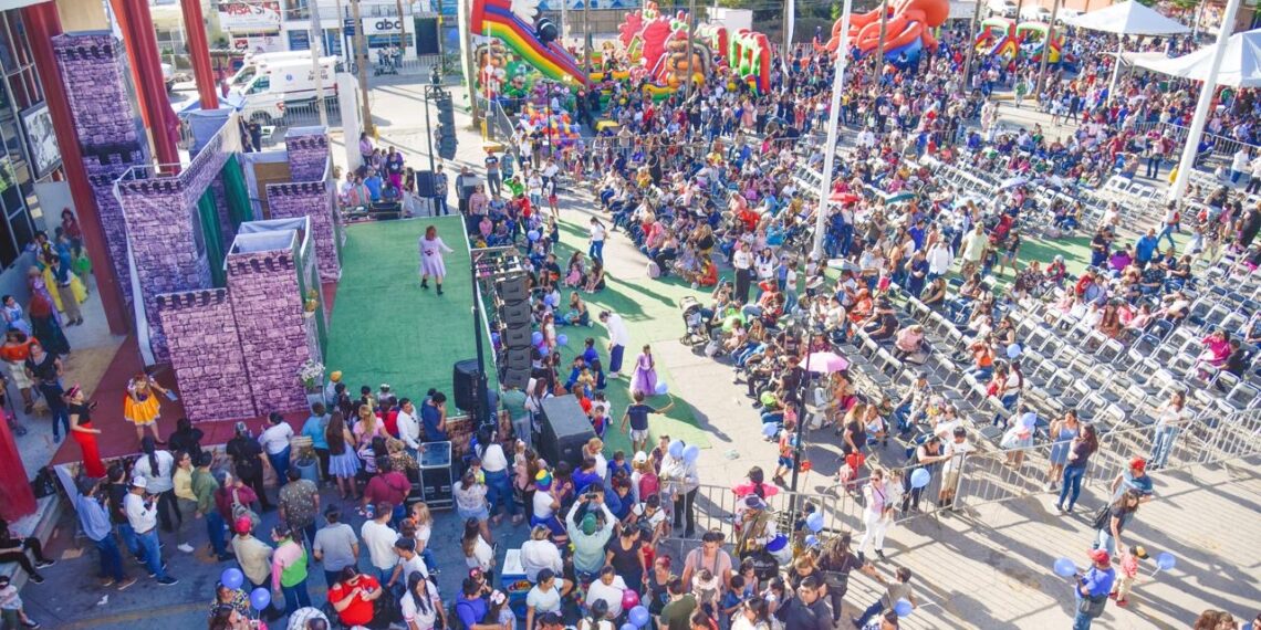 Más de 3 mil niños y niñas celebran con gran entusiasmo su Día en Ahome