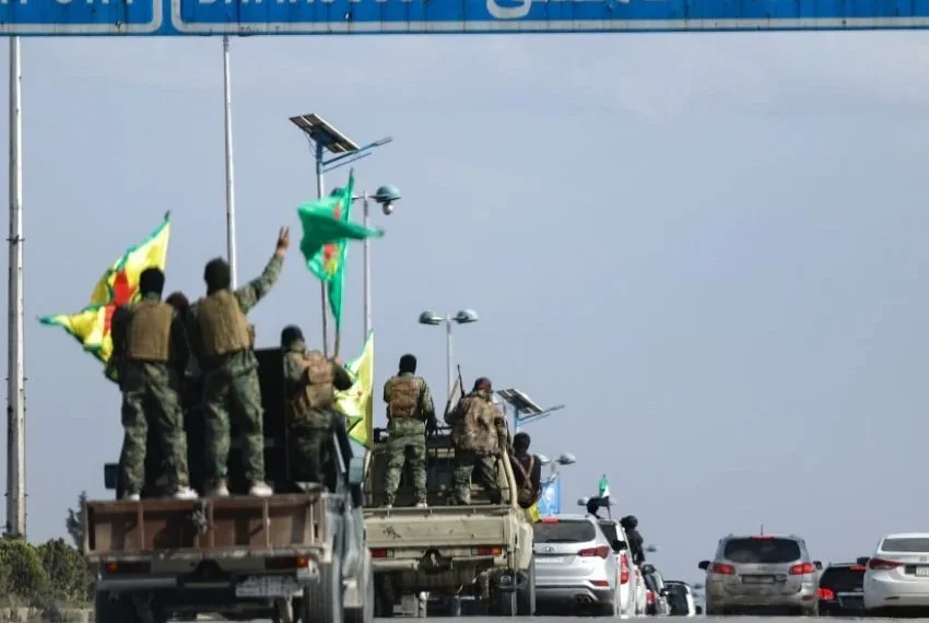 Gobierno de EU retira soldados de Siria; menos de mil continuarán combate contra el Estado Islámico