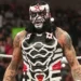 El luchador mexicano Penta Zero Miedo hace impactante salto en Raw antes de ir por el título intercontinental en WrestleMania 41