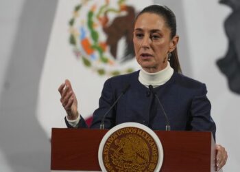 Es bueno que no haya aranceles adicionales a México, se negocia todavía con EE.UU.: Sheinbaum