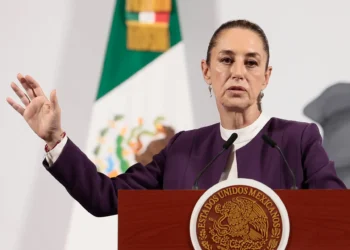 Sheinbaum “no descarta” aranceles recíprocos a EEUU pero prefiere buscar “un acuerdo previo”