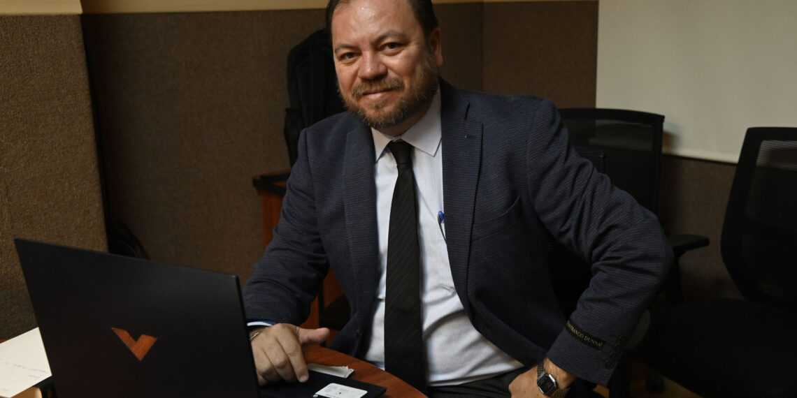 Jornada de elección de la persona Titular de la Rectoría lleva un avance general de entre un 90 y 95 por ciento; la comunidad ha acatado los lineamientos que estipula la Ley Orgánica