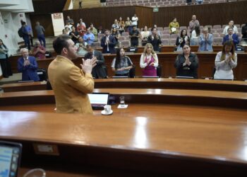 Congreso recuerda a Javier Valdez con un minuto de aplausos a ocho años de su asesinato