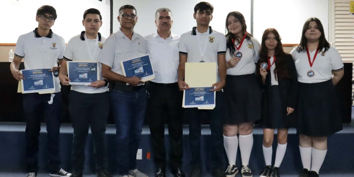 Estudiantes de la UAS en Guasave y Los Mochis primeros lugares en XXXIV Concurso Nacional de Aparatos y Experimentos de Física