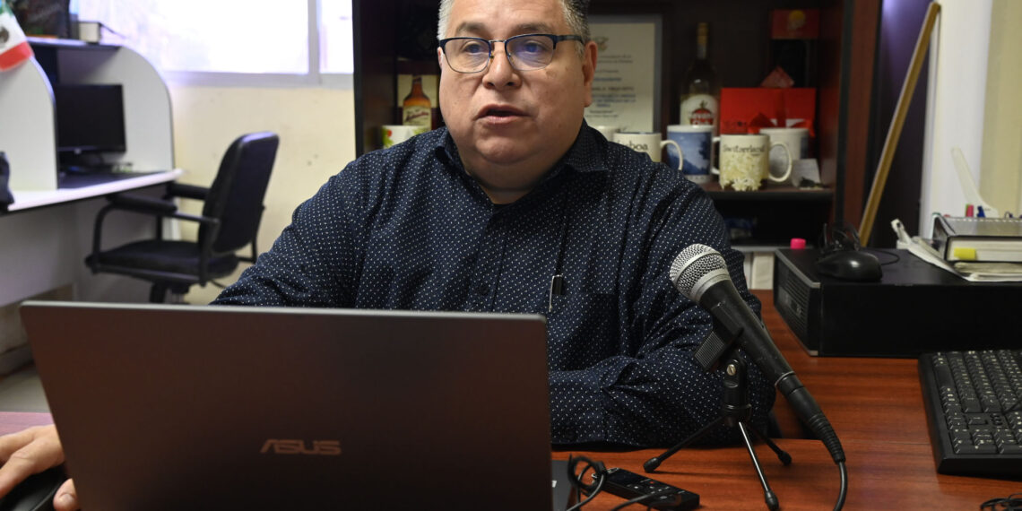 La UAS cuenta con 143 programas de posgrados, distribuidos en las distintas áreas del conocimiento, de los cuales 68 forman parte del Sistema Nacional de Posgrados.