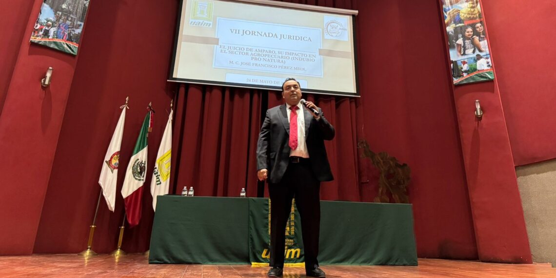 Éxito rotundo en la conferencia de José Francisco Pérez Mier en la Universidad Autónoma Indígena de México