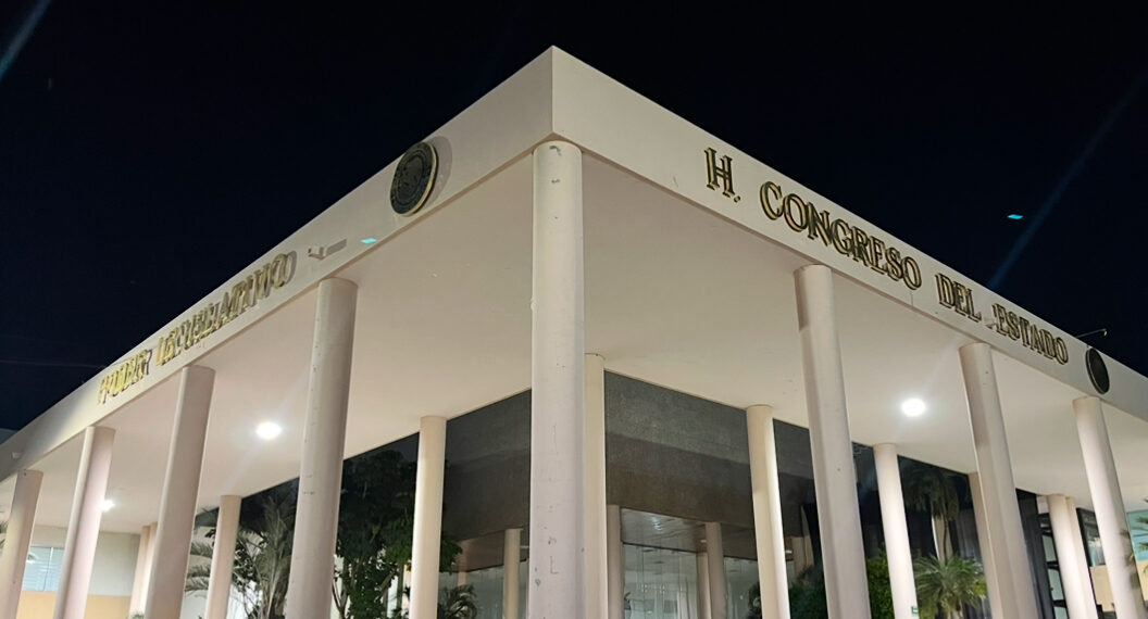 Tras maratónica sesión, quitan el fuero al alcalde de Ahome Gerardo Vargas y al diputado Genaro García