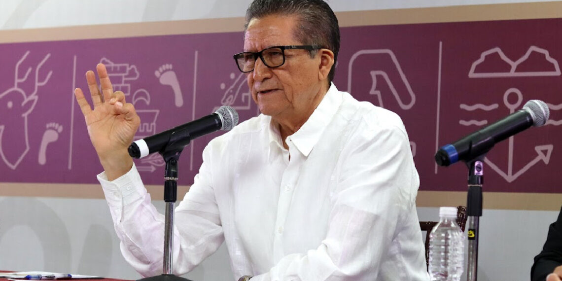 Gobierno genera condiciones de seguridad en escuelas: Feliciano Castro