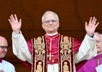 Nuevo Papa, León XIV, ofrece su primer mensaje: ‘La paz esté con ustedes