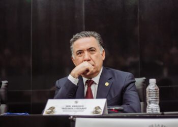 Enrique Inzunza presente en el primer conversatorio sobre Ley de Telecomunicaciones