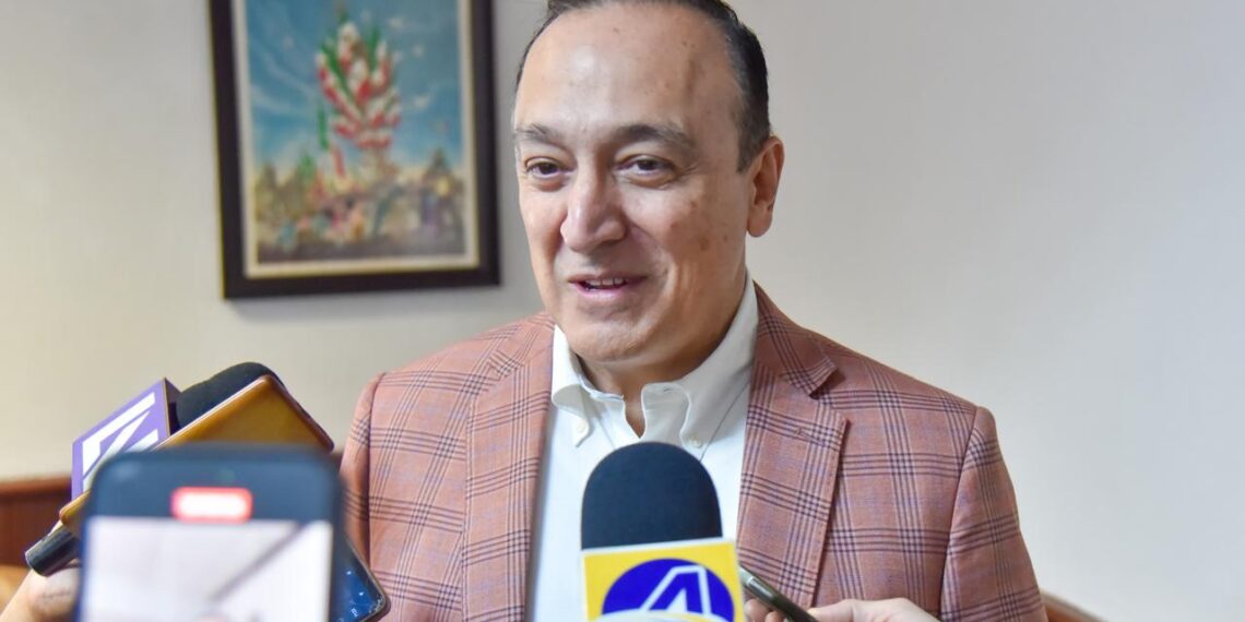 “Sociedad civil debe sentirse segura en Ahome”: Antonio Menéndez