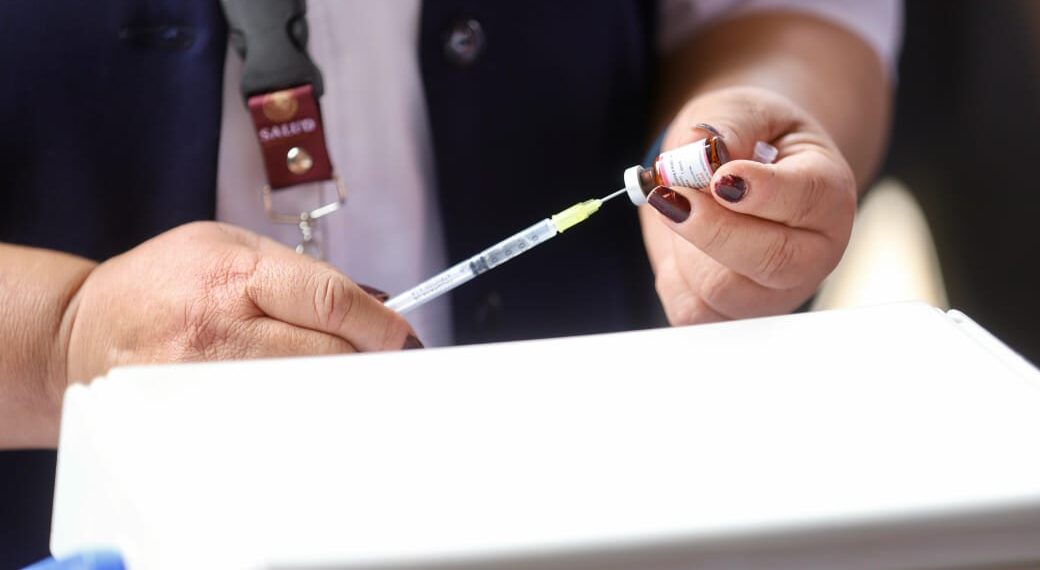 Sinaloa, primer lugar nacional en campaña de vacunación